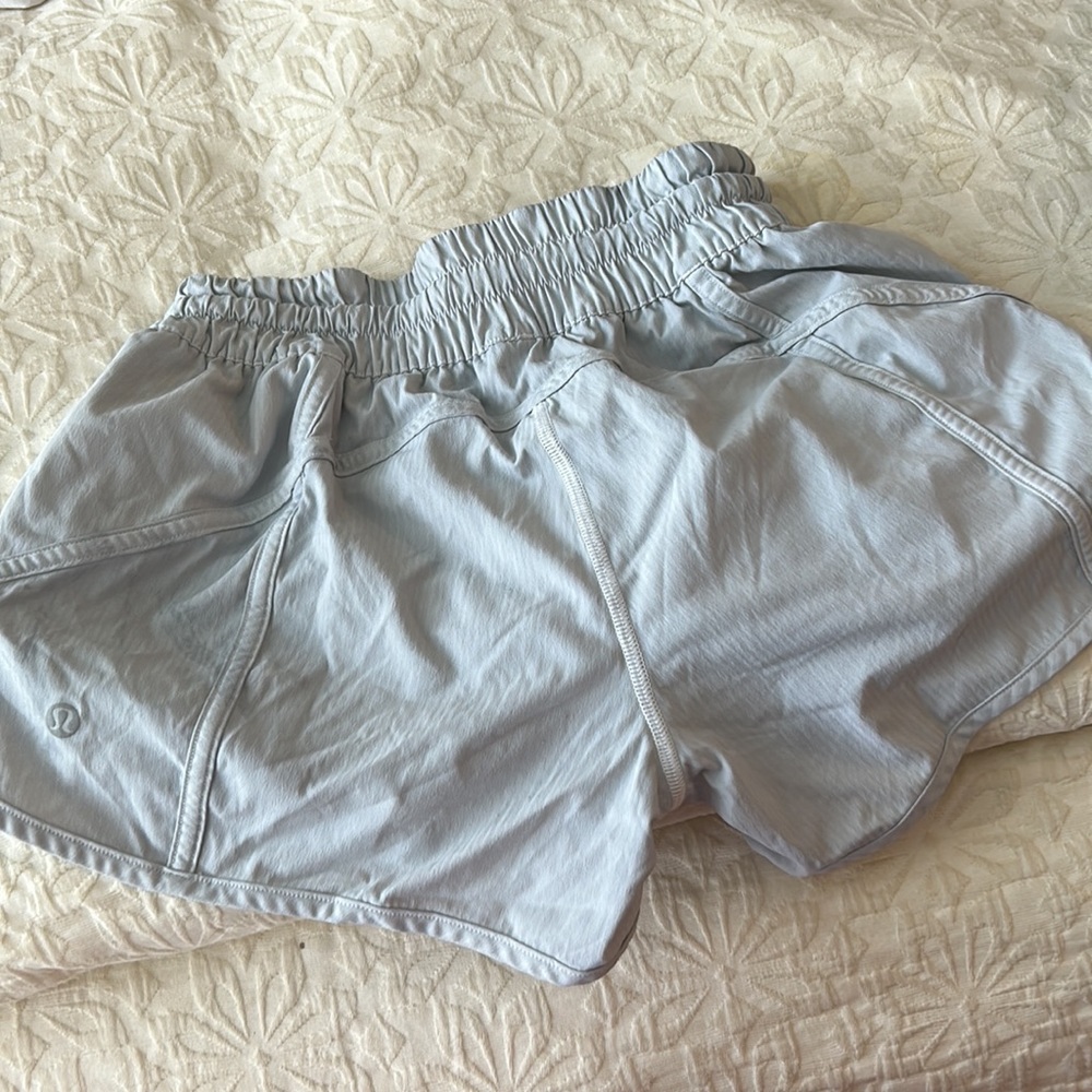 Lululemon Running Shorts Size 4 - Picture 2 of 2